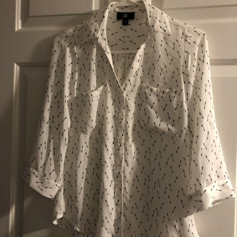 iZ Byer Arrow Button-Up Blouse